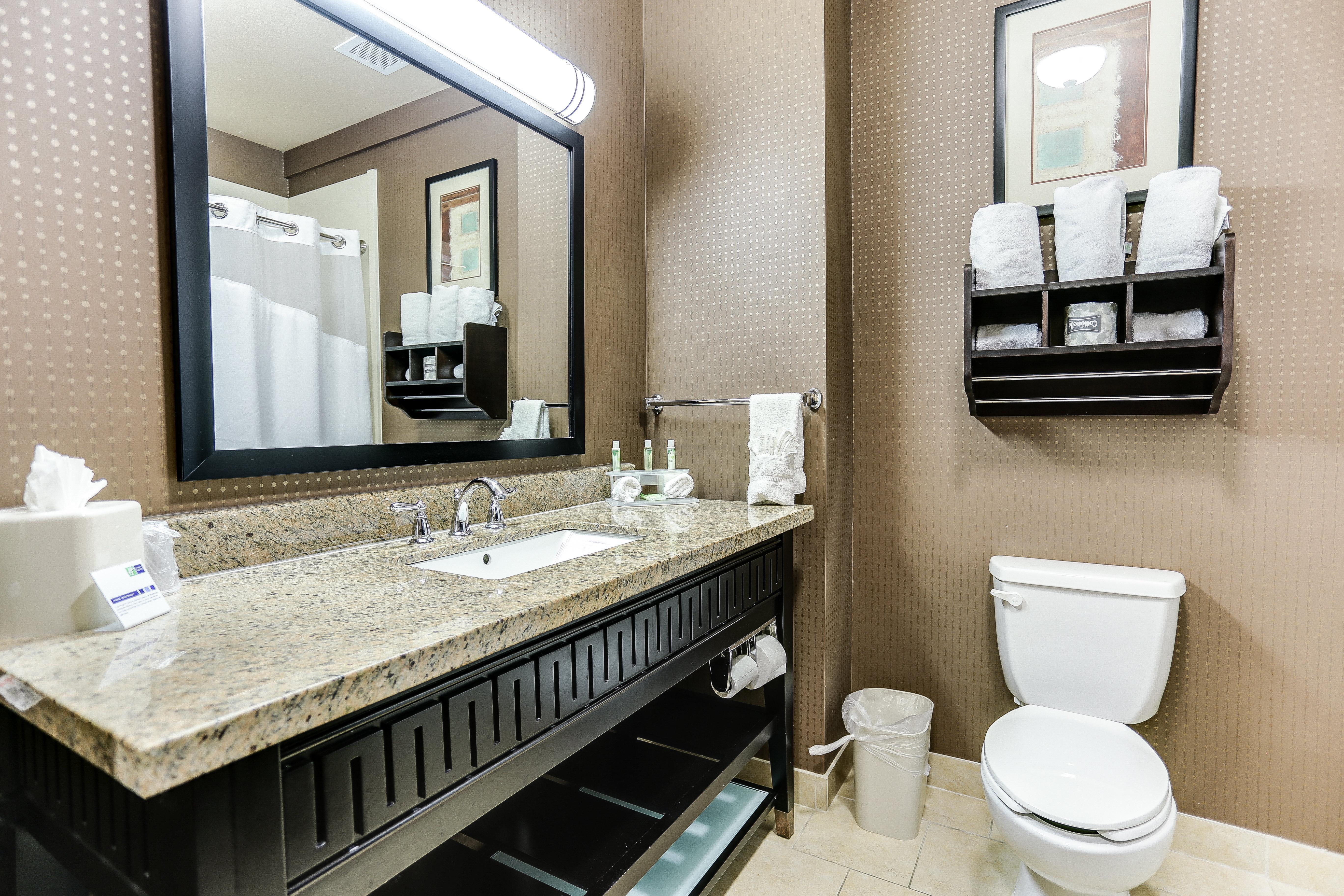 Holiday Inn Express Hotel & Suites Huntsville By Ihg Exterior foto