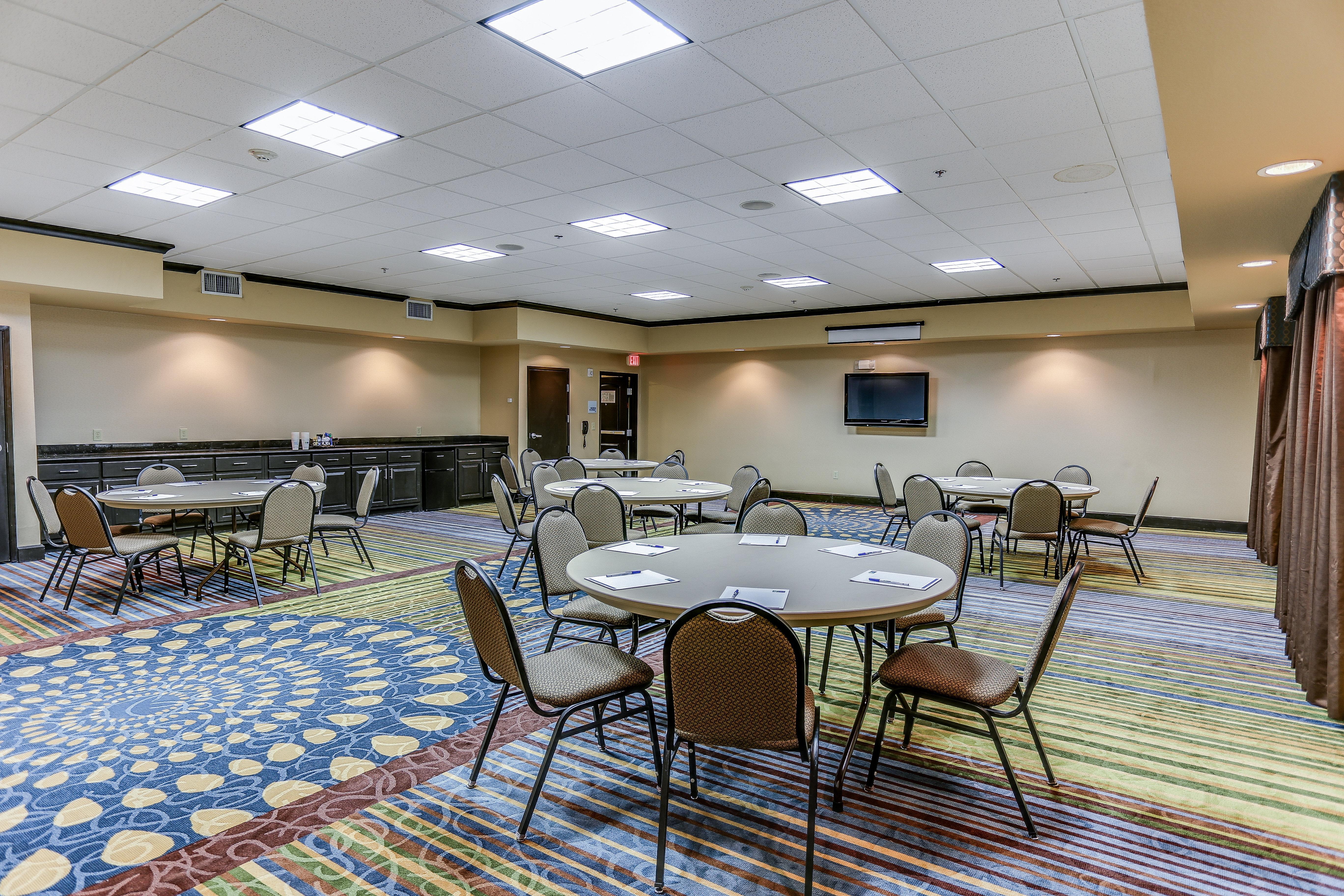 Holiday Inn Express Hotel & Suites Huntsville By Ihg Exterior foto